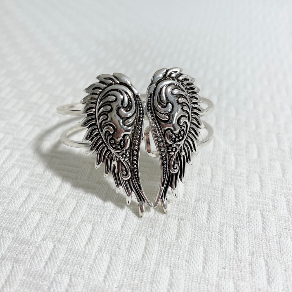 Angel Wings Hinged Bangle Bracelet Silver Tone - Picture 4 of 6